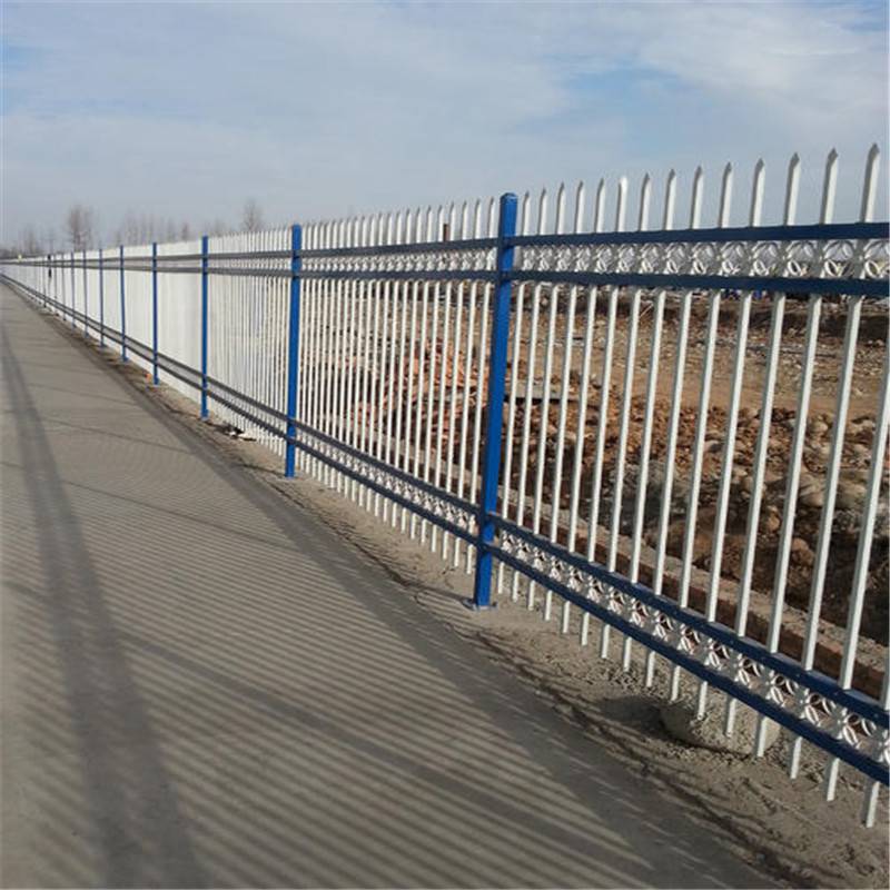 【厂区锌钢护栏网 园艺铁艺护栏 道路阻隔防护网图片