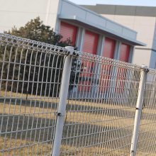 权发护栏 坚固金属护栏的卓越品质与安全保障